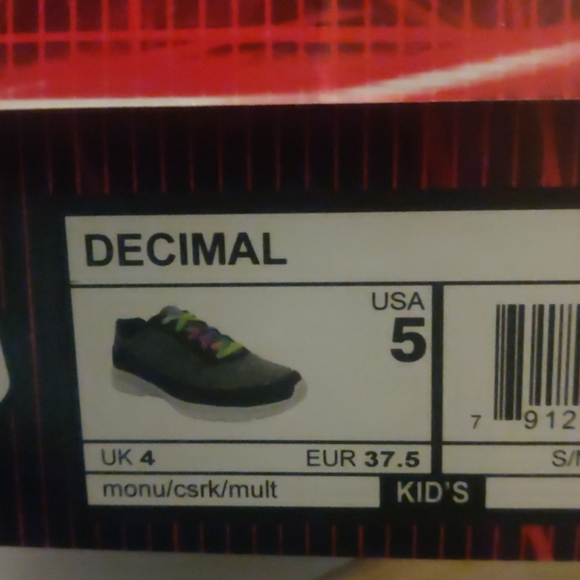 Girl's Fila, Decimal Monument Sneakers - Picture 8 of 9